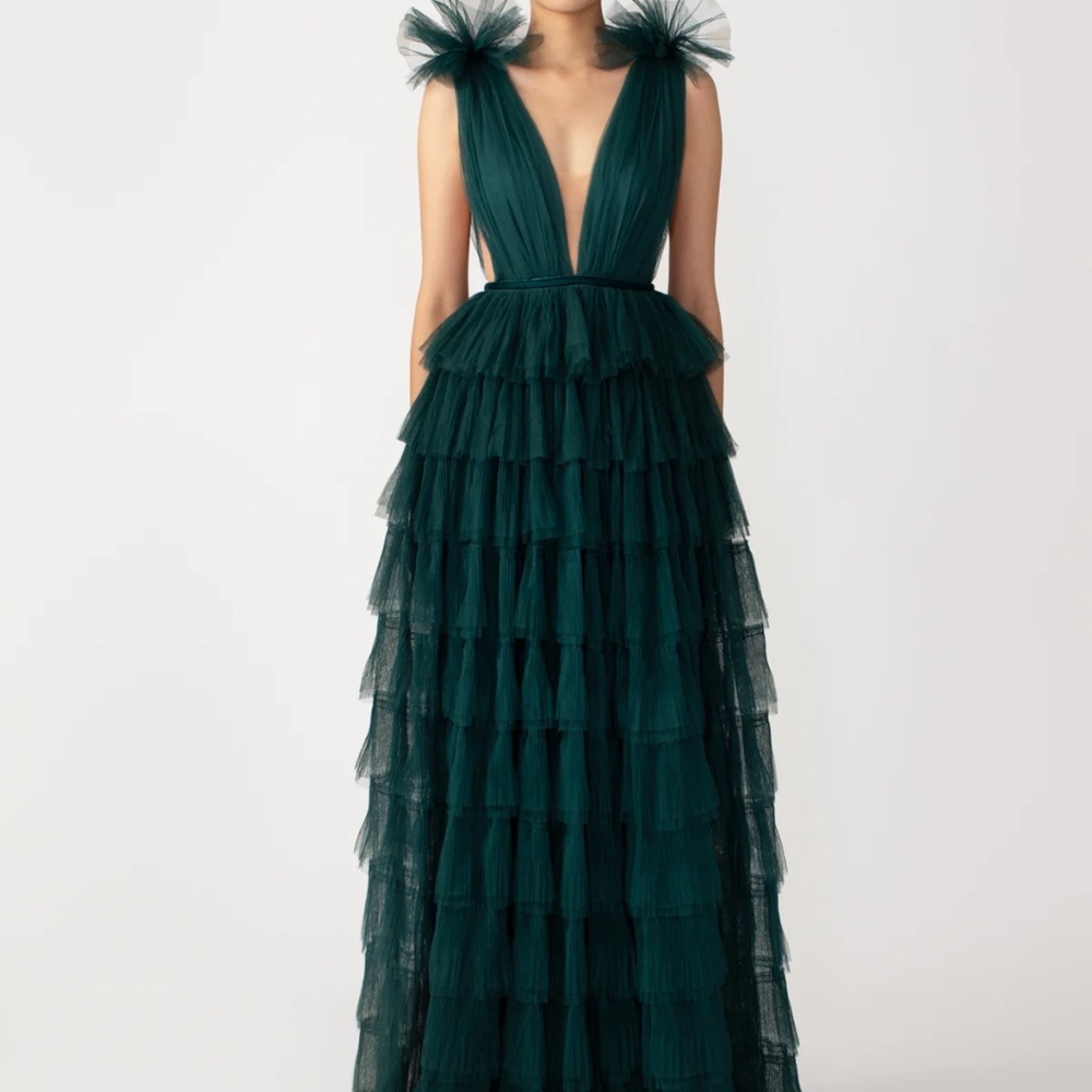 SABRINA TULLE GOWN SAU LEE Size 8